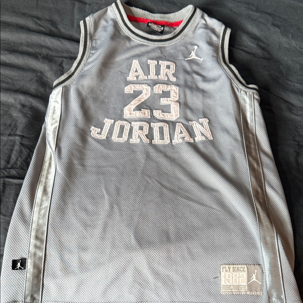 Air Jordan Gray Sleeveless Jersey